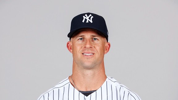 Why does Brett Gardner lead outfielders in Defensive Runs Saved?