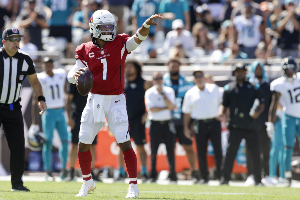 Off the Charts Podcast: Going A Little Deeper on Pats/Bucs; Going for 2 When Up 7; Cardinals Try To Prove It