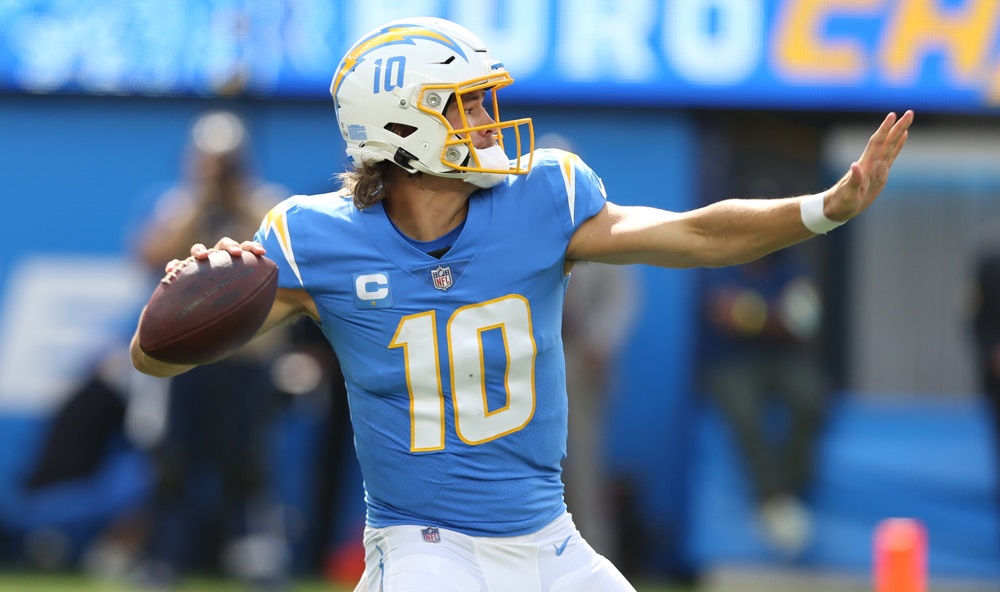 World’s #1 QB: Justin Herbert Makes His Move