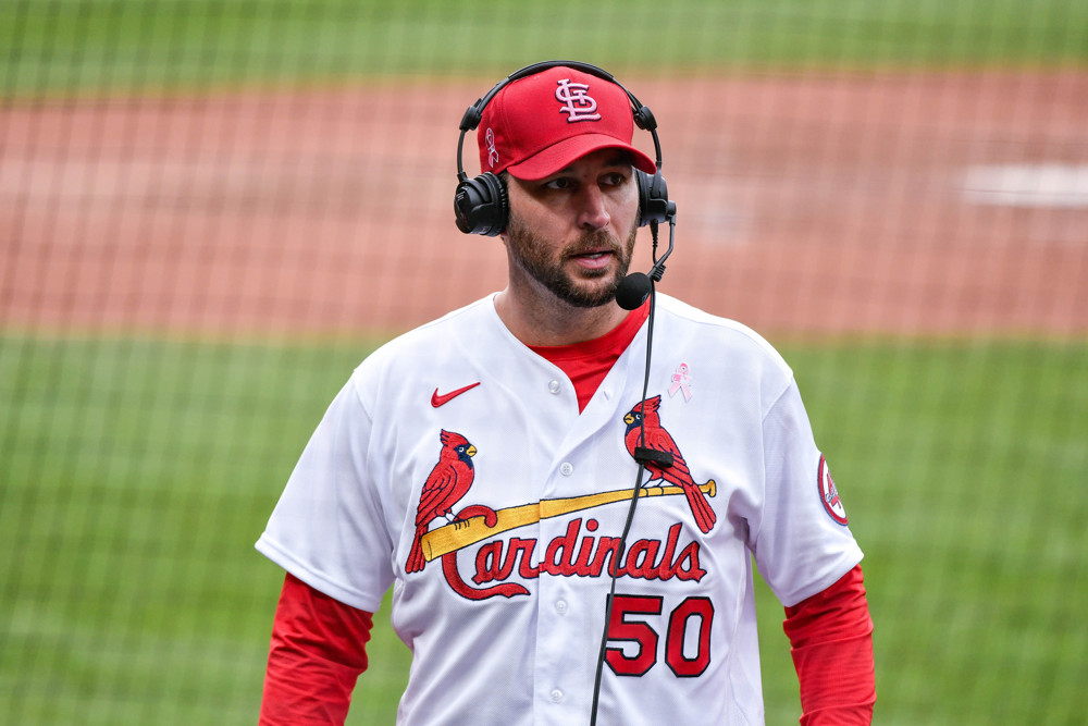 Adam Wainwright owes a big thank you to his defense