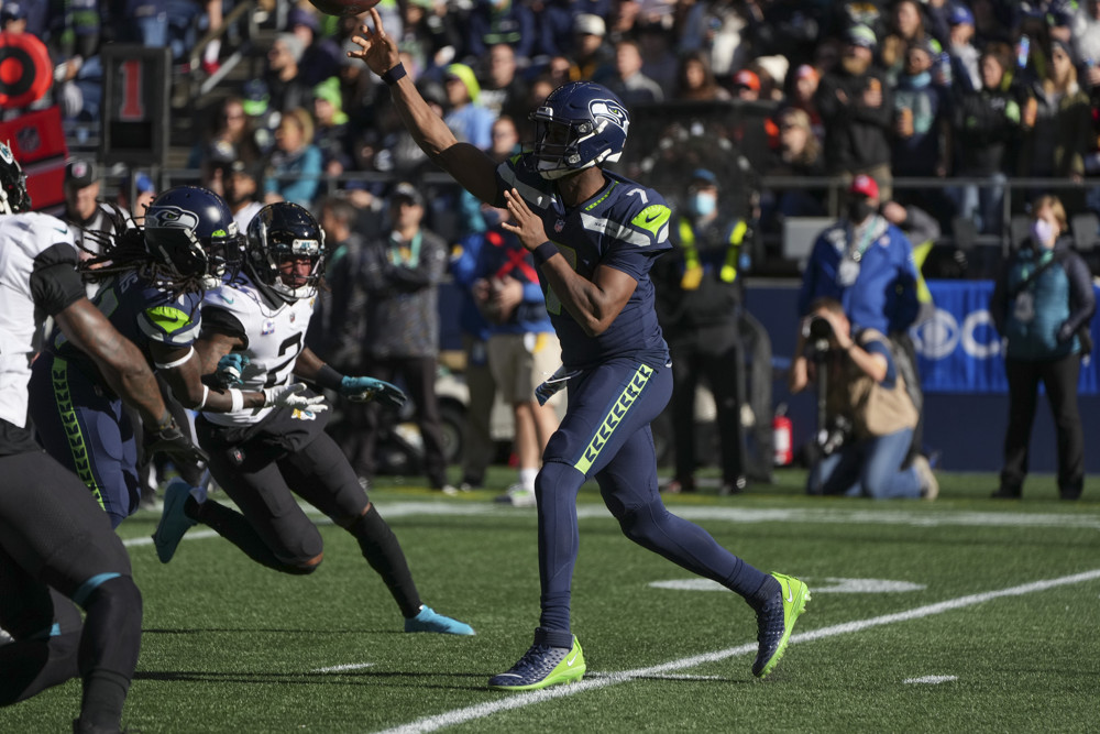 Off The Charts Podcast: Backup QB Revolution & Week 9 Preview