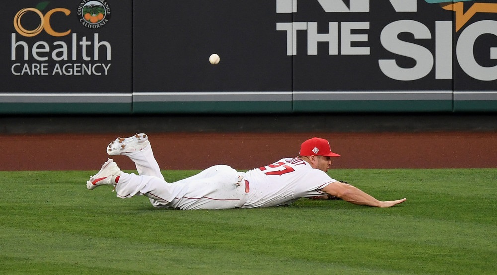 Why Move Mike Trout Off CF? Let’s Look at the Numbers