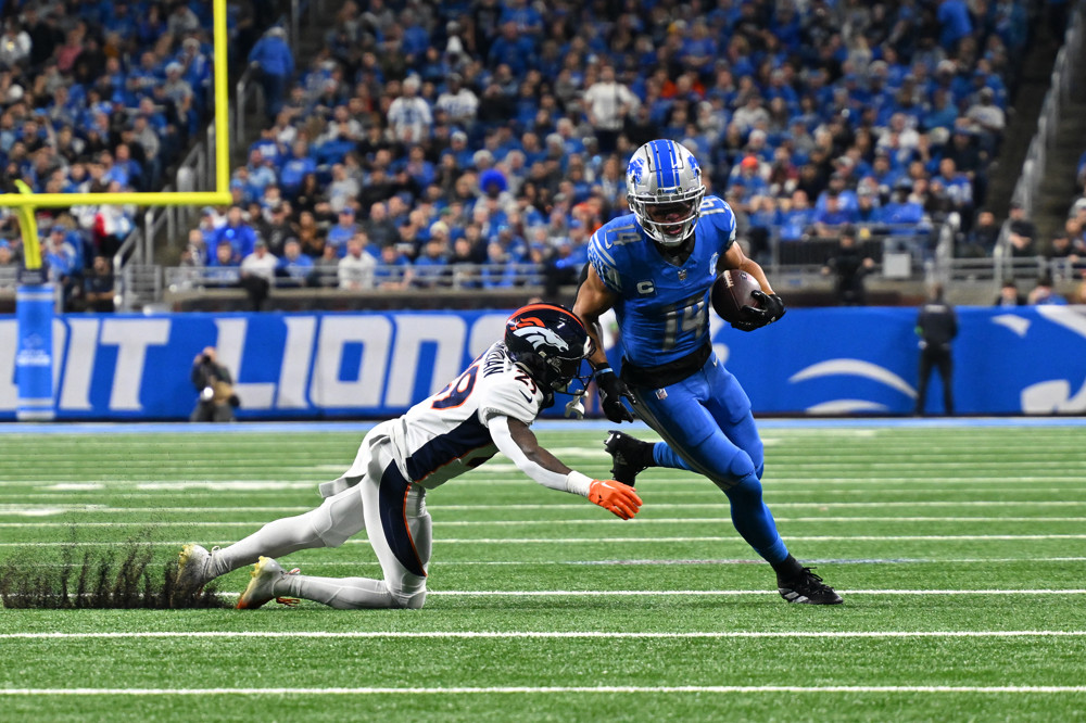 The NFL’s Best Pass-Catching Groups By Total Points