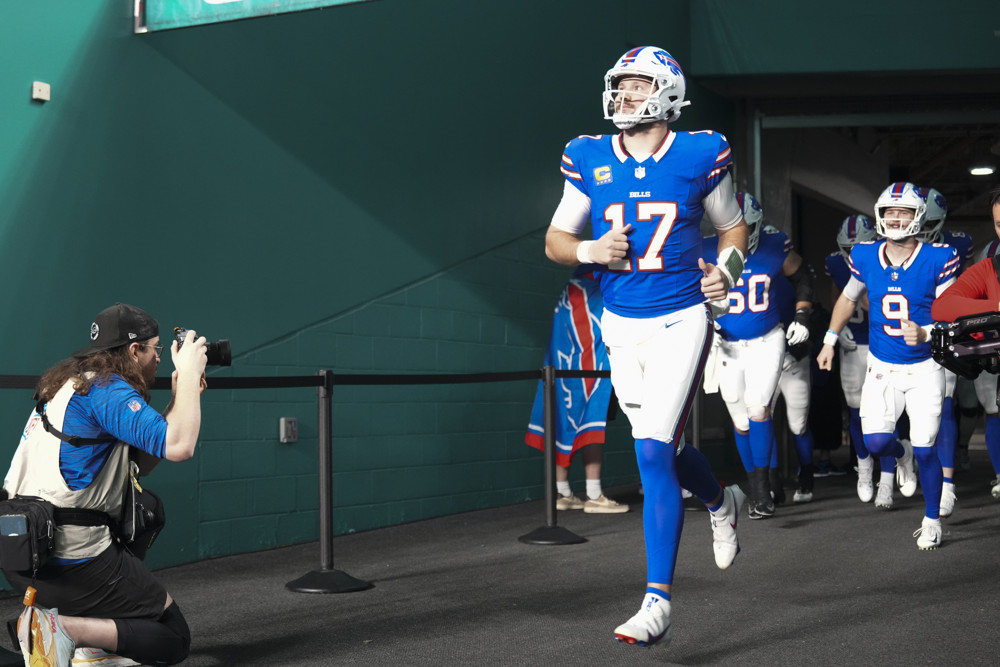 Off The Charts Division Preview: AFC East Has 3 Super Bowl Contenders
